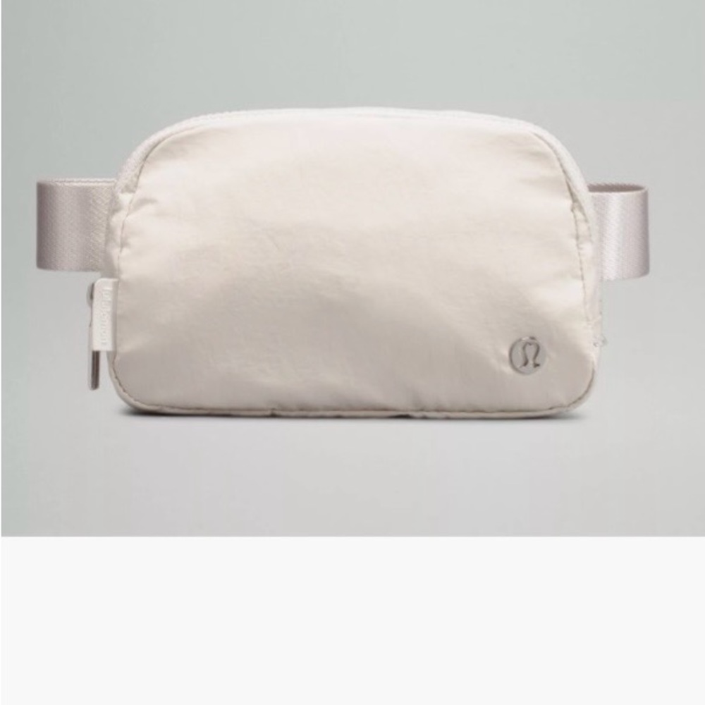 Lululemon White Opal Belt Bag - New